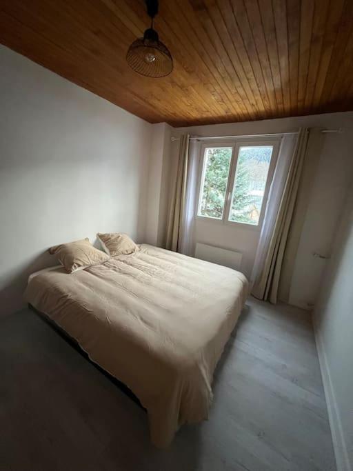 Appartement Style Chalet Standing 2 A 6 Personnes La Bourboule Extérieur photo